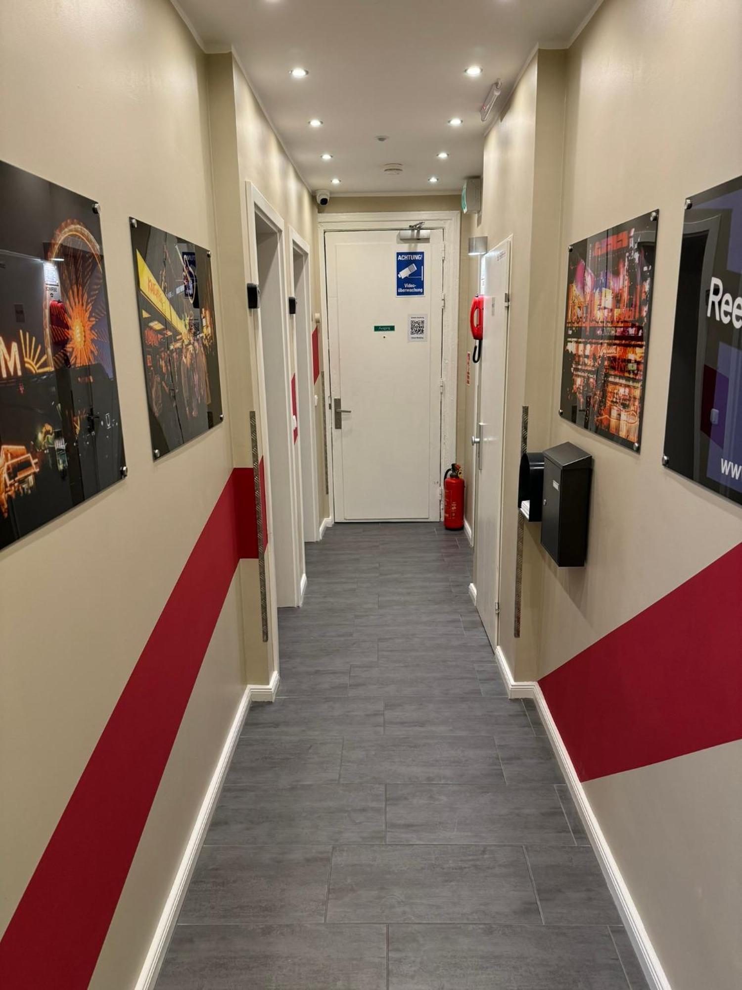 Room Pauli Хамбург Екстериор снимка
